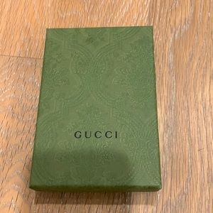 Gucci wallet box green